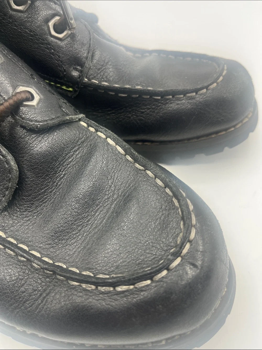 Frye Black Leather Kids Lace-Up Chukka  Boots
